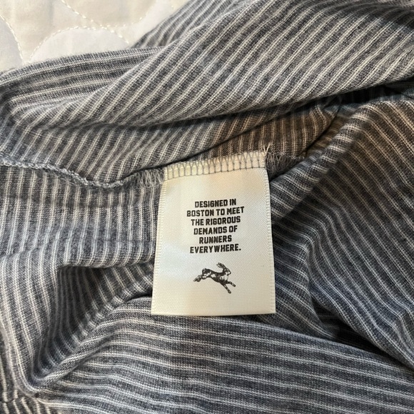 Tracksmith Horizon Tank - Picture 6 of 8